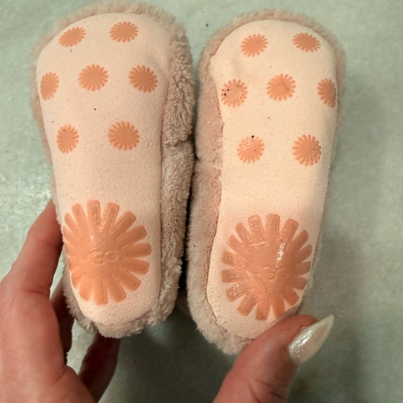 Pink Fuzzy Baby Booties Uggs - Picture 3 of 4